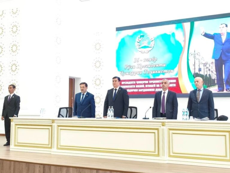 13.11.2025 / Ҳамоиши илмӣ-назариявӣ таҳти унвони «Нақши Асосгузори сулҳу ваҳдати миллӣ – Пешвои миллат, Президенти Ҷумҳурии Тоҷикистон муҳтарам Эмомалӣ Раҳмон дар наҷоти давлату миллат ва таҳкими пояҳои истиқлоли давлатӣ»