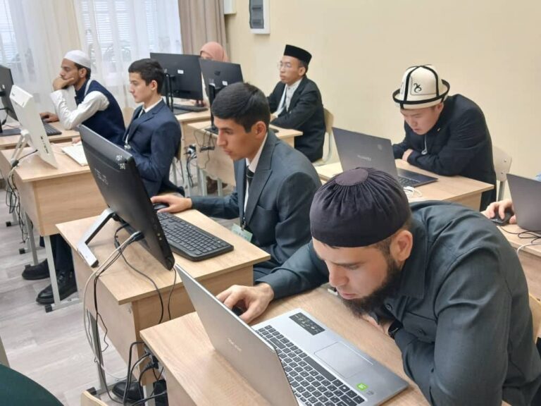 12.11.2025 / Олимпиадаи байналмилалӣ оид ба улуми исломӣ ва забони арабӣ