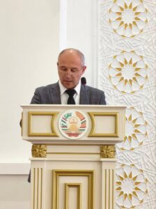 Хиради модар / Аминов Маҳмадамин – мудири кафедраи забон ва адабиёти араби Донишкадаи исломии Тоҷикистон ба номи Имоми Аъзам – Абуҳанифа Нуъмон ибни Собит