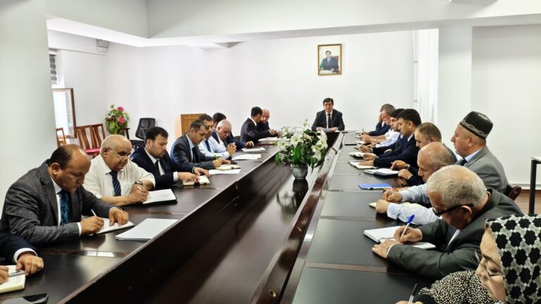 29.05.2026 / Ҷиҳати татбиқи “Нақшаи чорабиниҳои амалисозии Стратегияи пешгирии экстремизм ва терроризм дар ҶТ барои давраи то соли 2040 дар солҳои 2026 – 2030” семинари илмӣ-методӣ дар мавзуи “Хатари экстремизм ва терроризм ба ҷомеа” баргузор гардид
